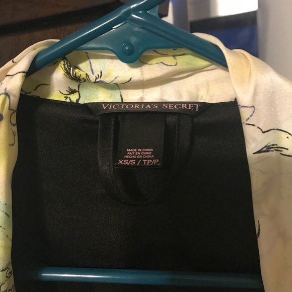 Victoria Secret Silk Robe - Picture 3 of 7